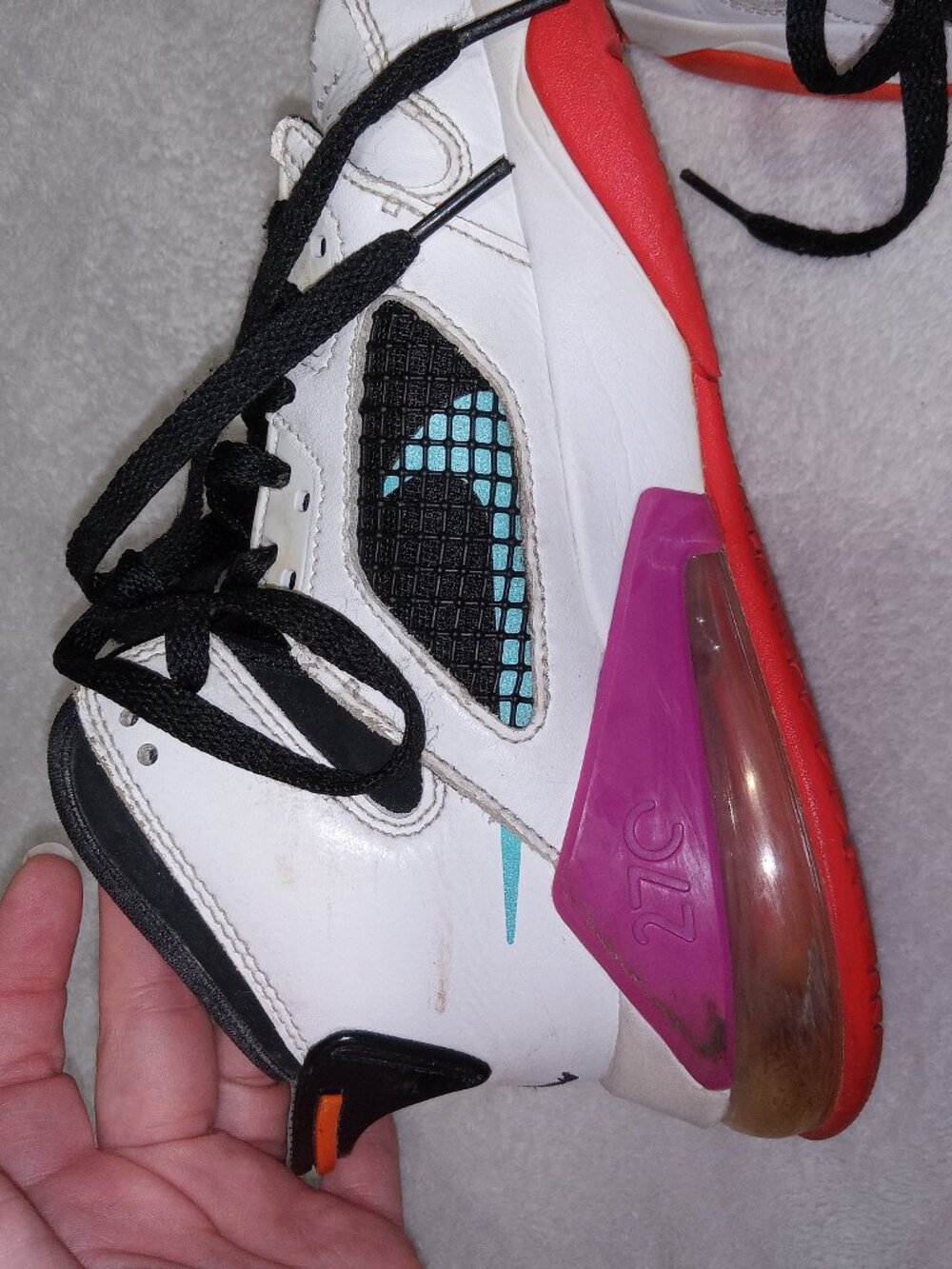Nike Air Jordan Mars 270 GS 5.5Y Youth White Hyper Violet Total Orange Black - Picture 8 of 13